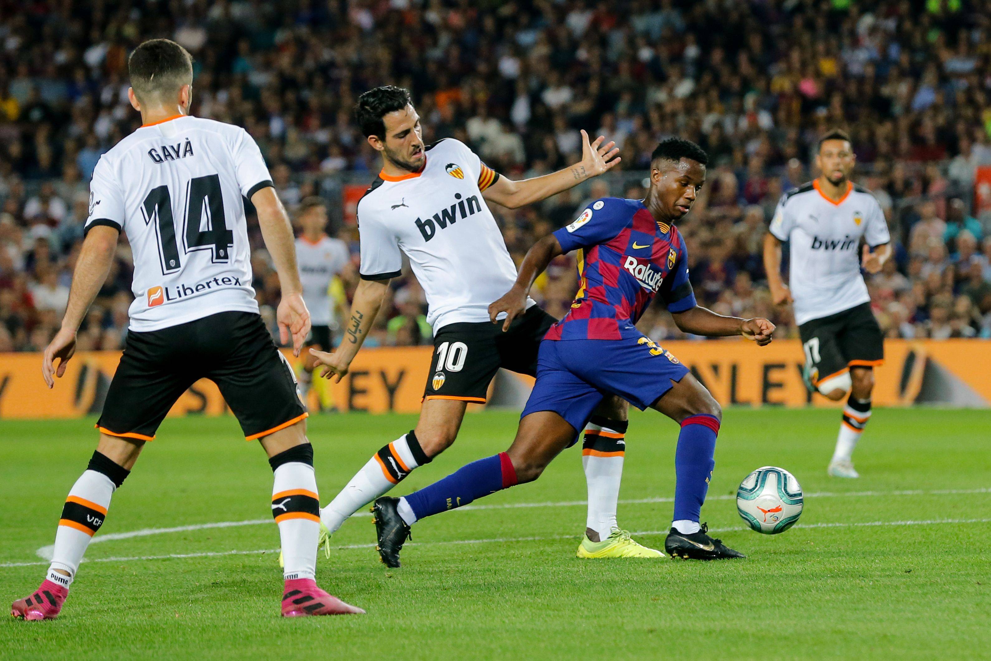 刻送出助攻 刻送出助攻