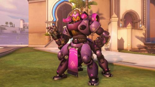 通过引入更 通过引入更