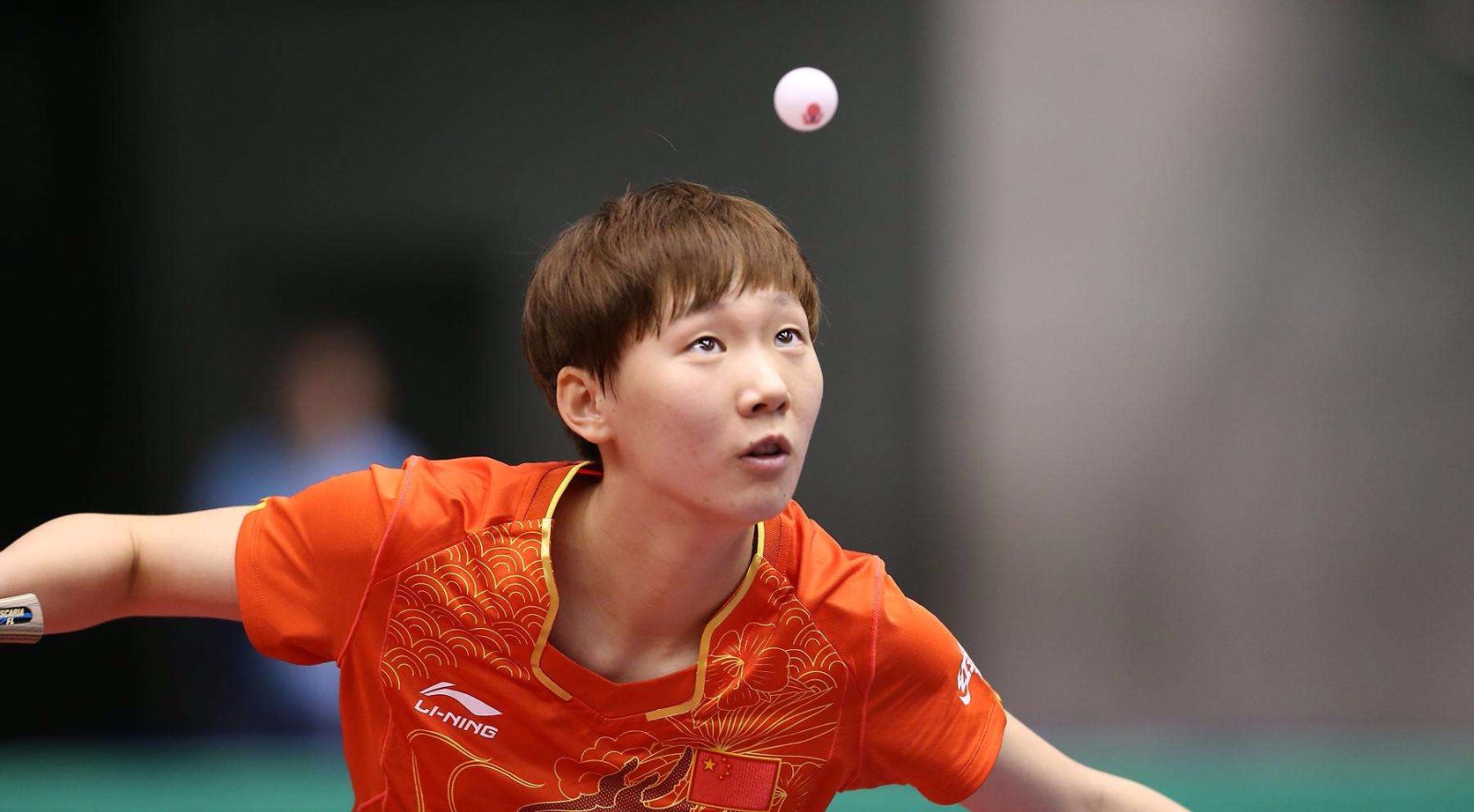 帮助观众在 帮助观众在